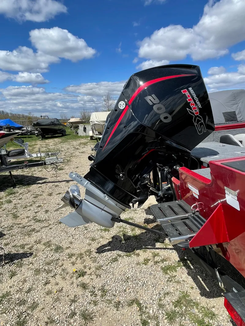 Slide: The Image of 2019 Tracker Targa 18 WT boat interior with steering wheel and seat. - 6