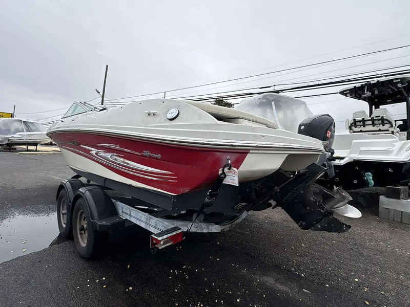 Slide: The Image of Sea Ray 200 Sport 2005 - 8
