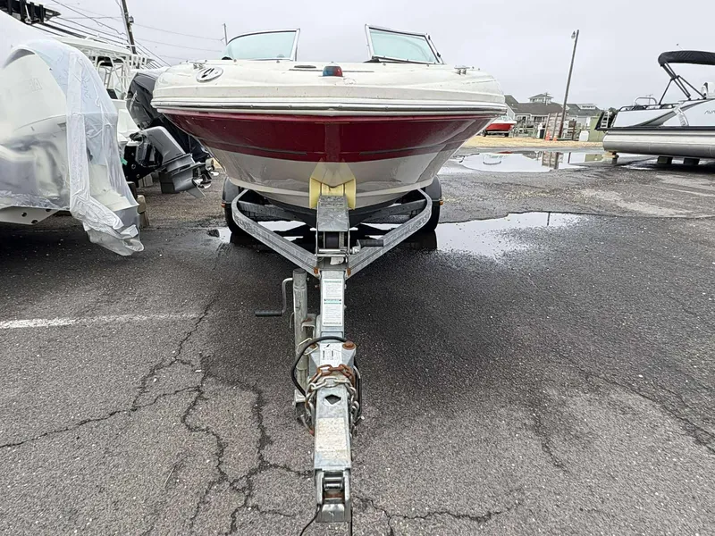The Image of Sea Ray 200 Sport 2005 - 0