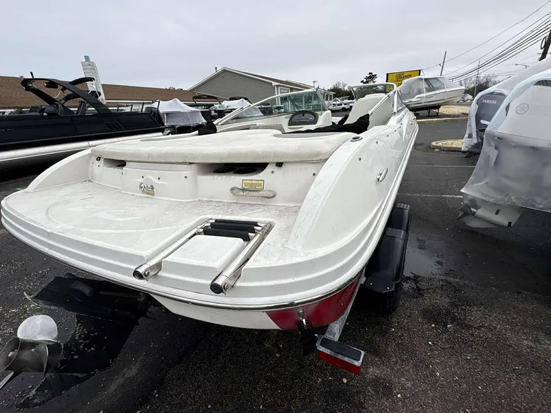 Slide: The Image of Sea Ray 200 Sport 2005 - 5