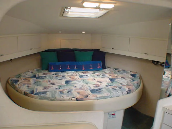 Slide: The Image of Bow Walk-around Double - 4