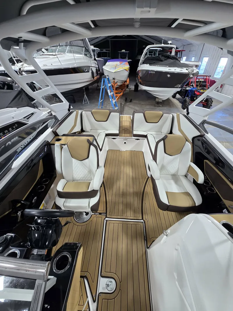 Slide: The Image of Yamaha 252SD 2022 - 20