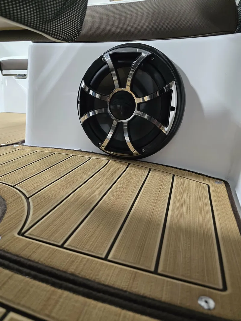 Slide: The Image of Yamaha 252SD 2022 - 1