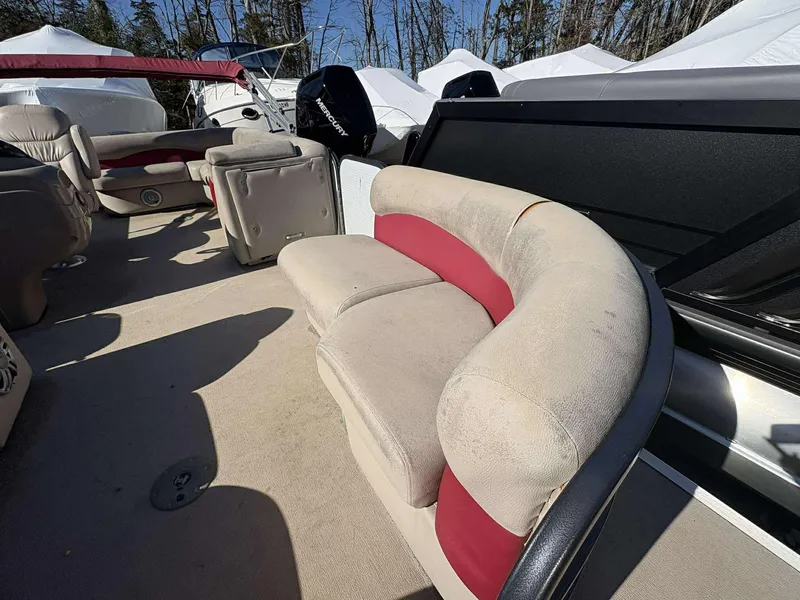 Slide: The Image of Palm Beach® 220 Ultra Sport Saltwater Series 2014 - 5