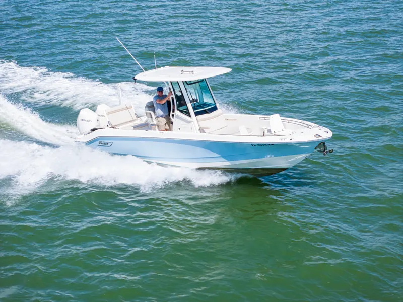 Slide: The Image of Boston Whaler DAUNTLESS 2023 - 7