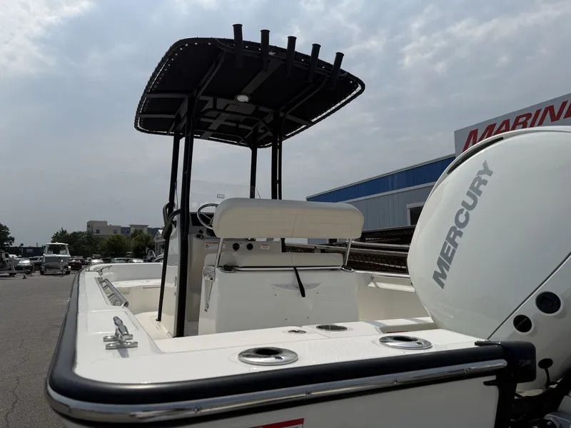 Slide: The Image of Boston Whaler 210 Montauk 2027 - 5
