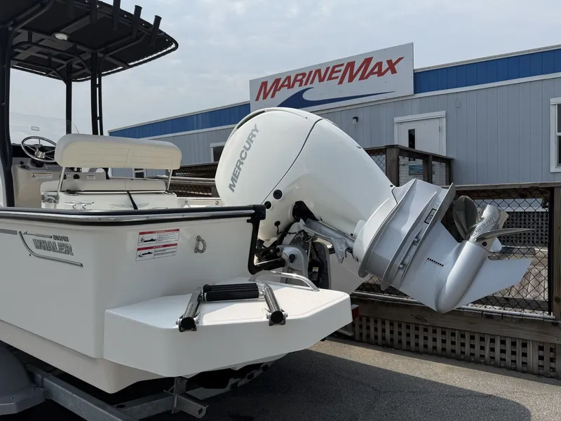 Slide: The Image of Boston Whaler 210 Montauk 2027 - 3