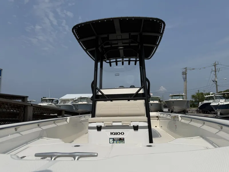Slide: The Image of Boston Whaler 210 Montauk 2027 - 12