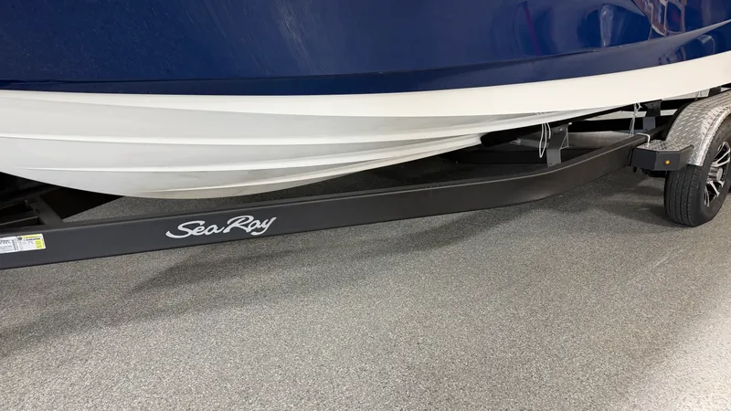 Slide: The Image of Sea Ray SPX 210 2027 - 79