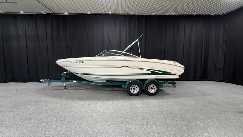 The Image of Sea Ray 21 2001 - undefined