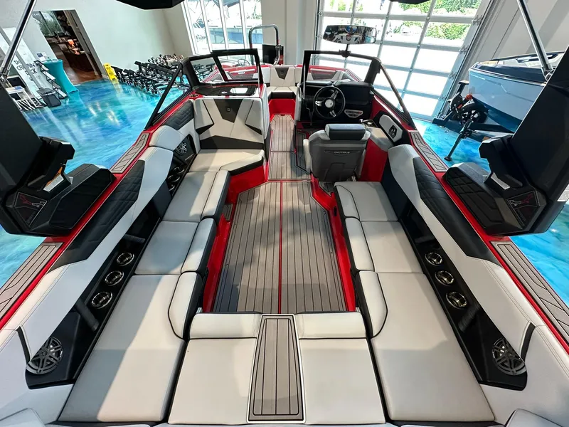 Slide: The Image of Nautique Super Air Nautique S23 2023 - 15