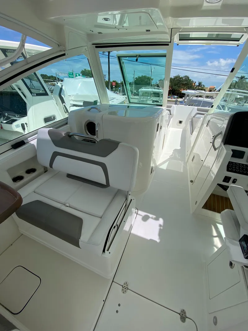 Slide: The Image of World Cat 320 DC 2019 - 4