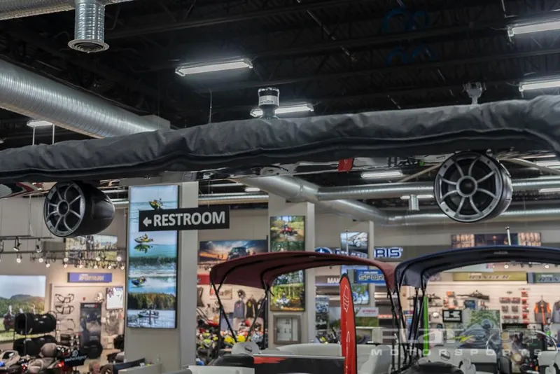 Slide: The Image of 2022 South Bay 525 RS 3.0 Arch 250HP displayed in showroom. - 26