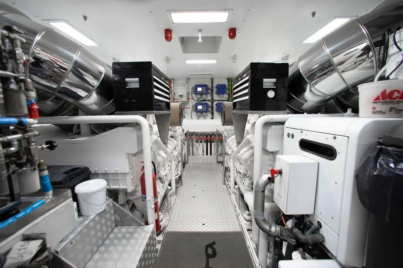 Slide: The Image of Riva Mythos Motoryacht 2014 - 79