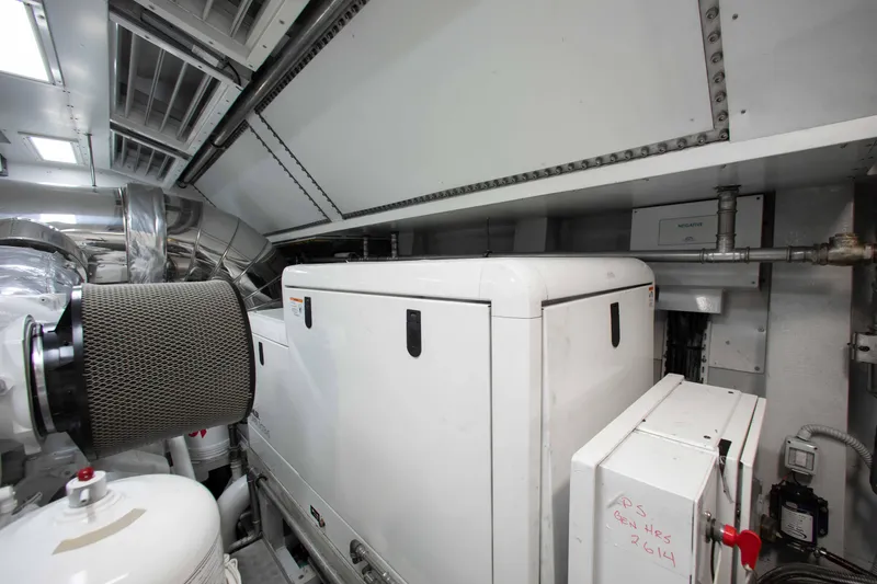 Slide: The Image of Riva Mythos Motoryacht 2014 - 83