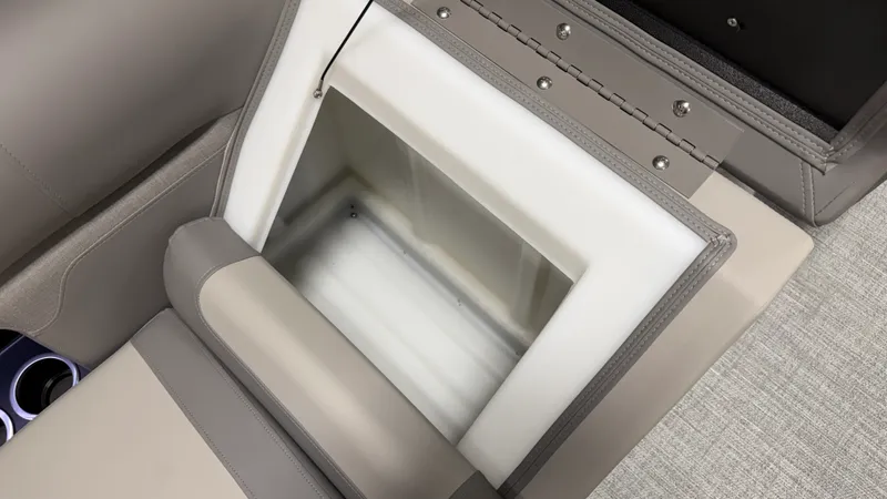 Slide: The Image of Premier 230SUNSATION 2027 - 56