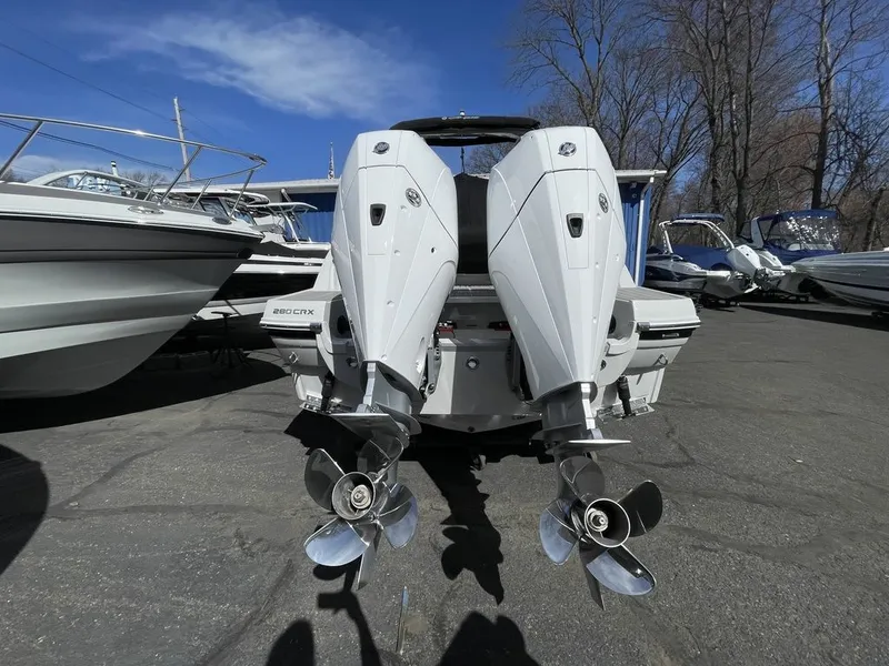 Slide: The Image of Crownline Boats 280 CRX 2025 - 4