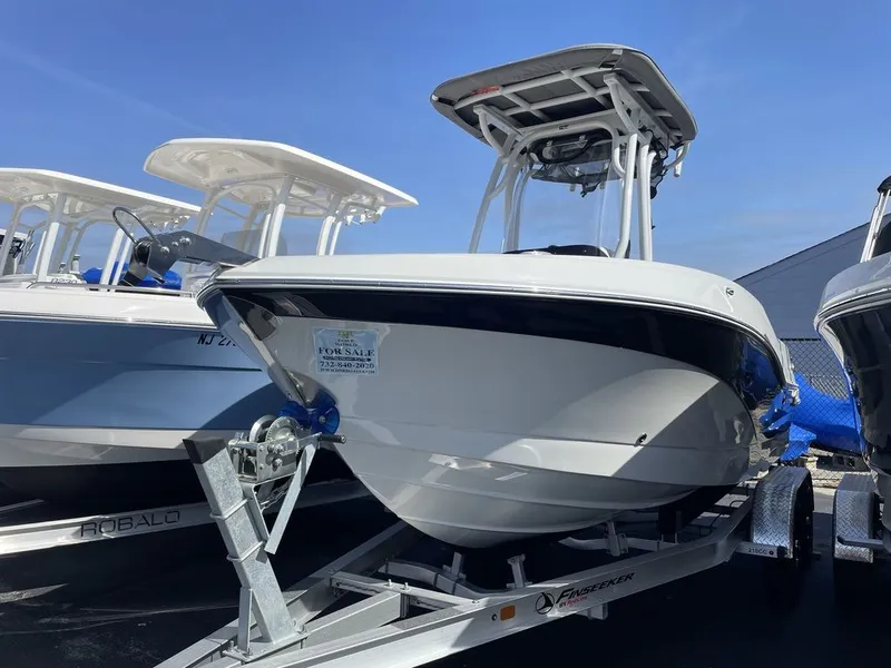 The Image of Finseeker 210 CC 2025 - 0