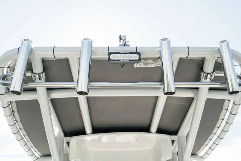 Slide: The Image of Finseeker 220 CC 2024 - 12