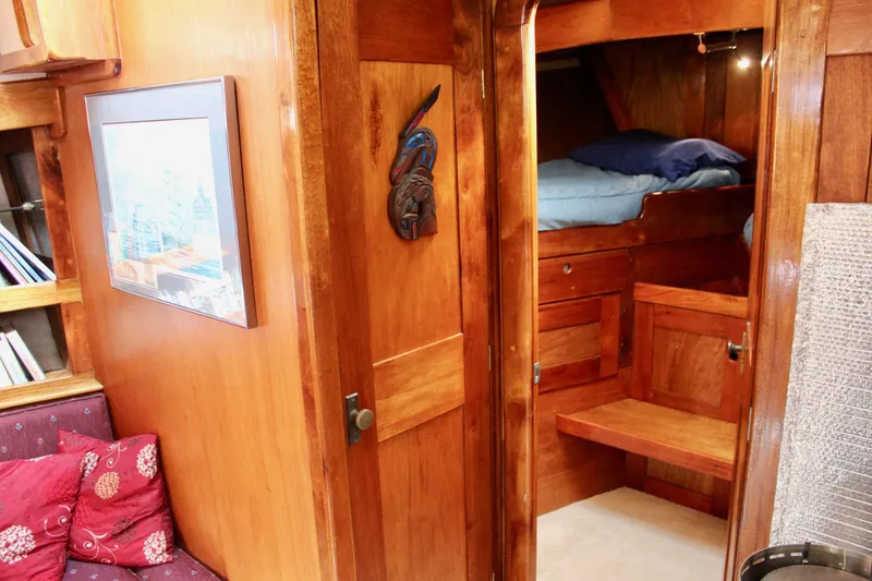 Slide: The Image of Skookum 53 1981 - 79