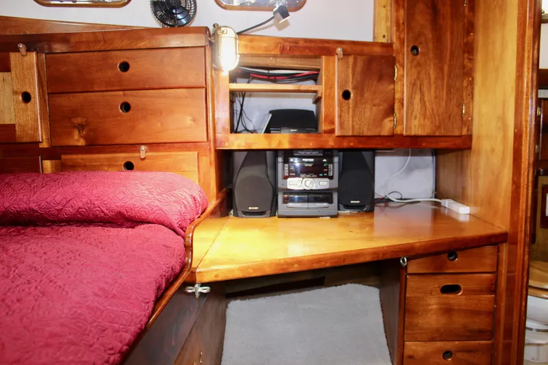 Slide: The Image of Skookum 53 1981 - 97