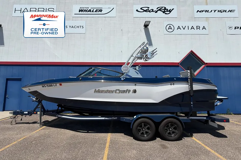 The Image of Mastercraft X24 2022 - 0