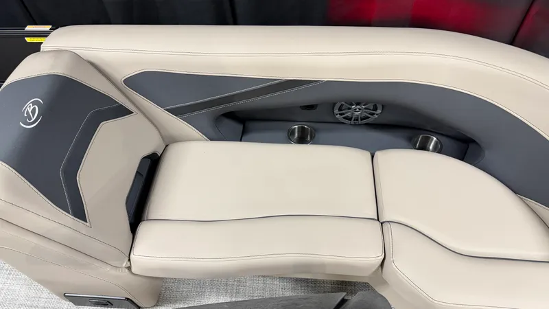 Slide: The Image of Barletta ARIA22UC 2027 - 23