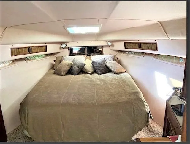 Slide: The Image of Master berth - 19