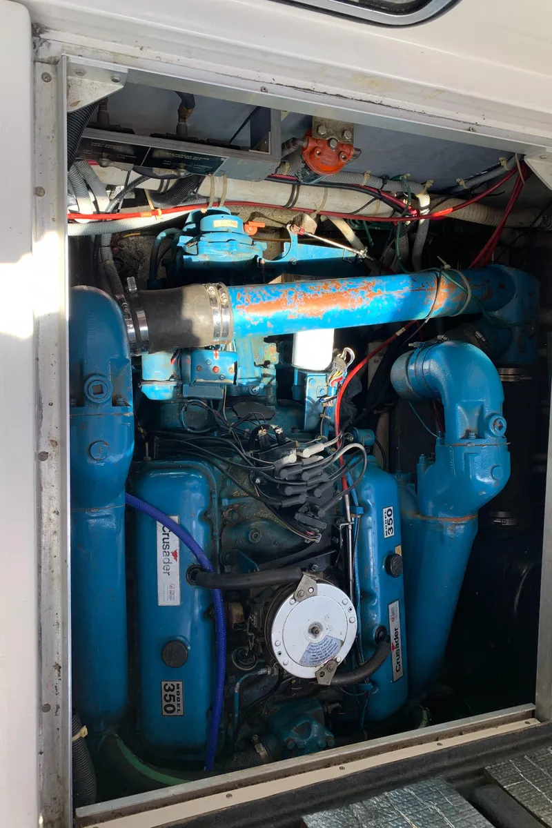 Slide: The Image of Starboard engine - 40
