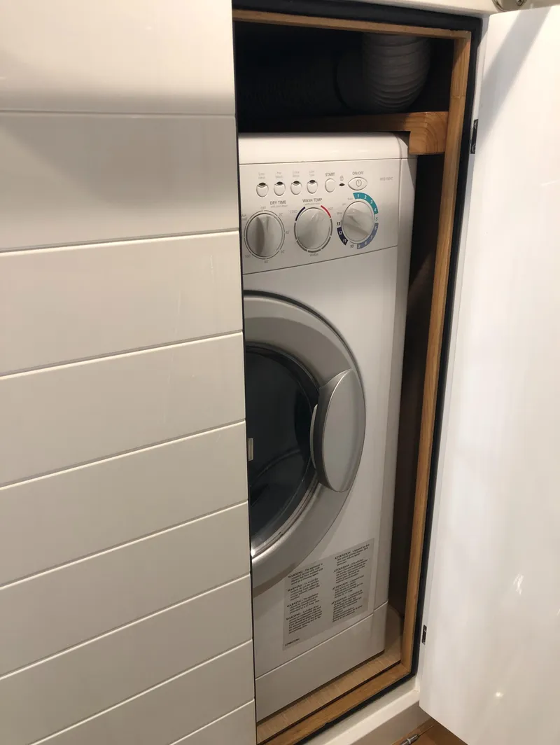 Slide: The Image of Bluewater 56 2020 - 53