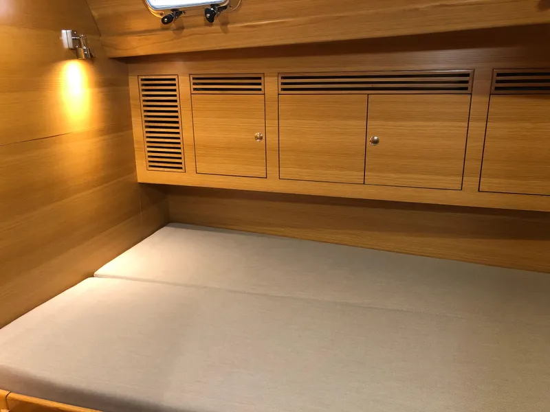 Slide: The Image of Bluewater 56 2020 - 61