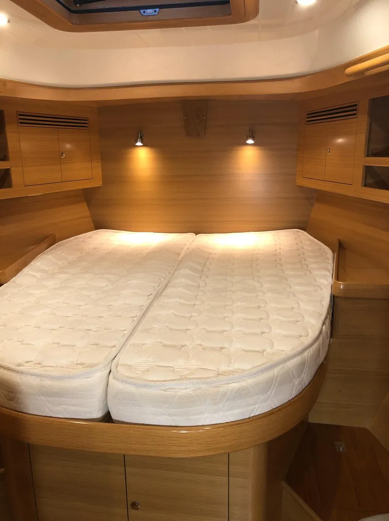 Slide: The Image of Bluewater 56 2020 - 74