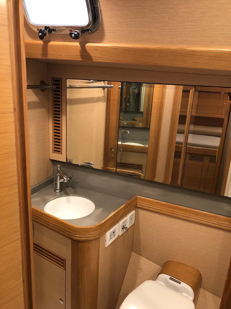 Slide: The Image of Bluewater 56 2020 - 76