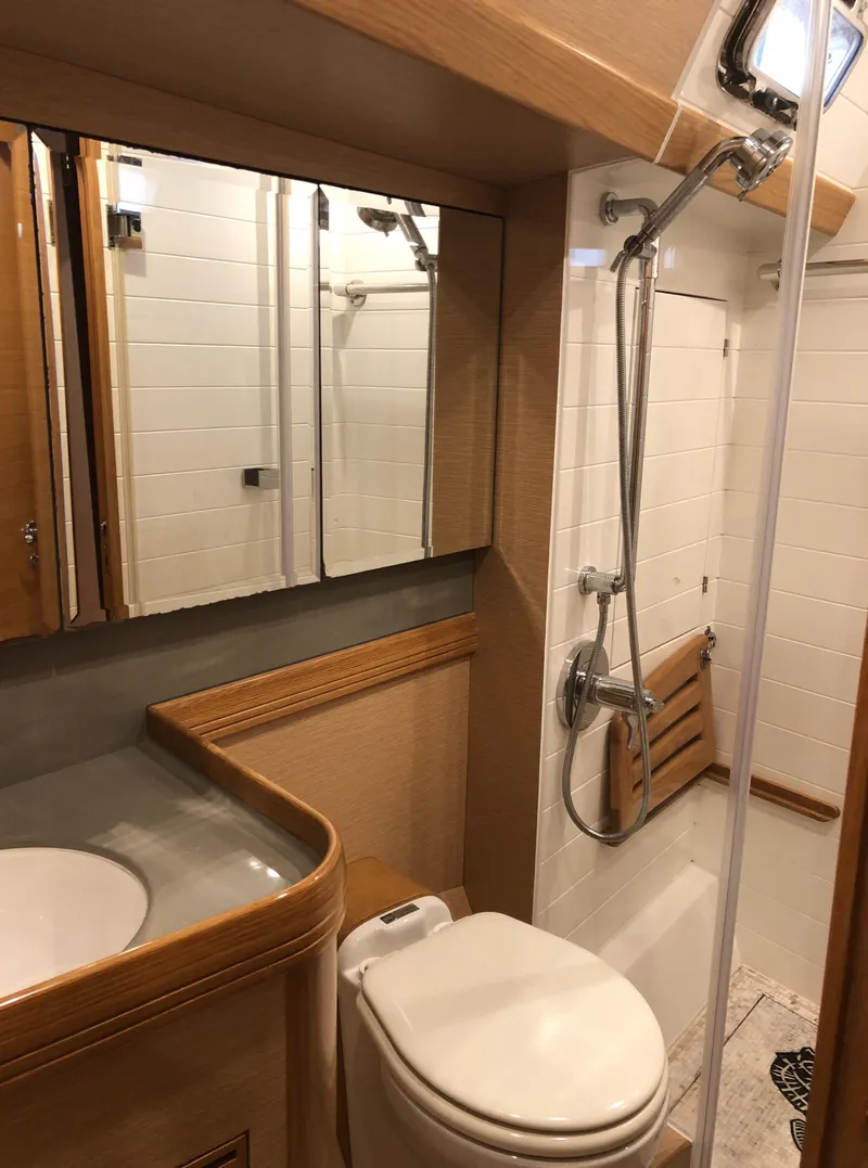 Slide: The Image of Bluewater 56 2020 - 77