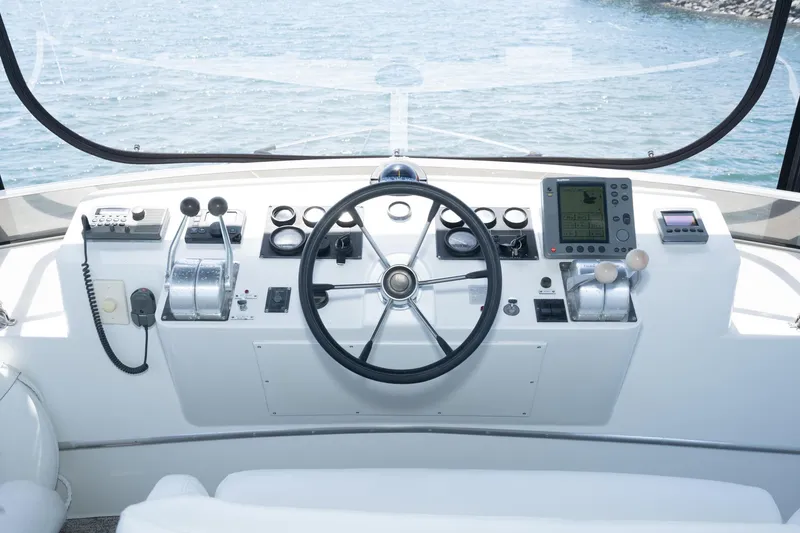 Slide: The Image of Californian 3900 1999 - 22