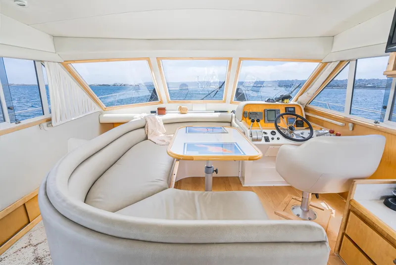 Slide: The Image of Californian 3900 1999 - 33