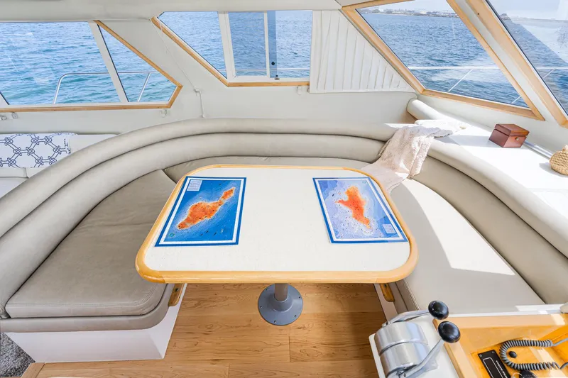 Slide: The Image of Californian 3900 1999 - 34