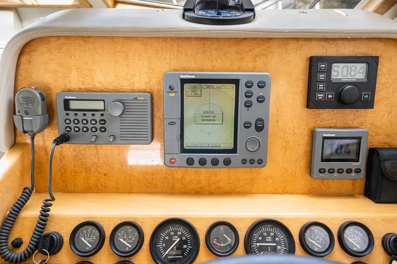 Slide: The Image of Californian 3900 1999 - 38