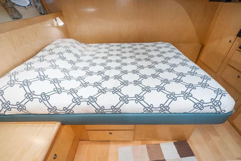 Slide: The Image of Californian 3900 1999 - 41