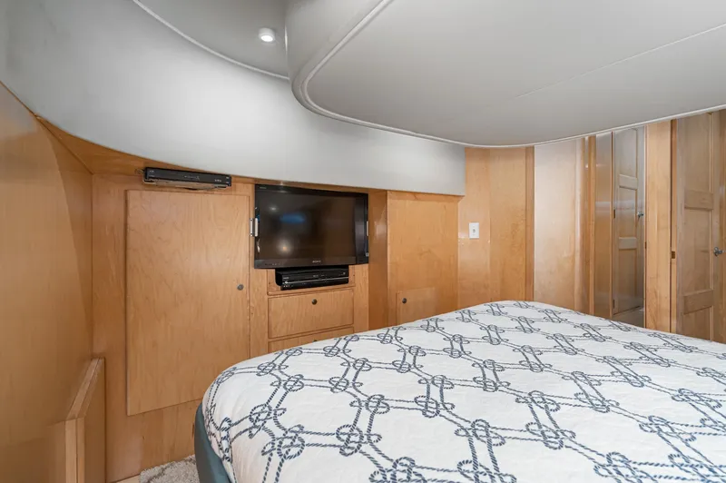 Slide: The Image of Californian 3900 1999 - 43