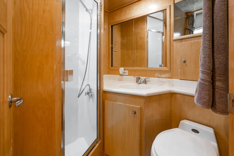 Slide: The Image of Californian 3900 1999 - 44