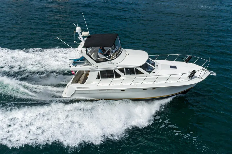 Slide: The Image of Californian 3900 1999 - 5