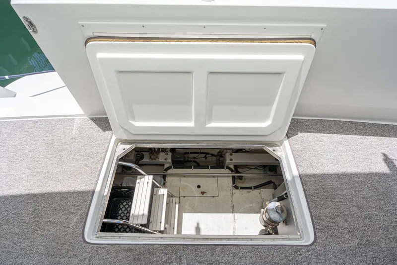 Slide: The Image of Californian 3900 1999 - 53