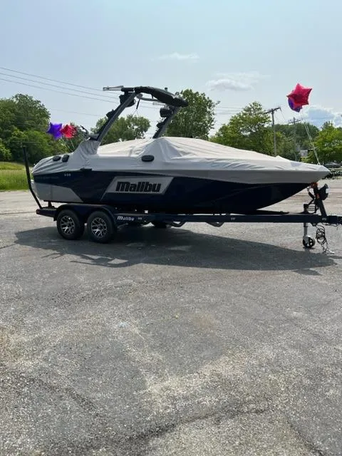 Slide: The Image of Malibu 20 VTX 2023 - 17