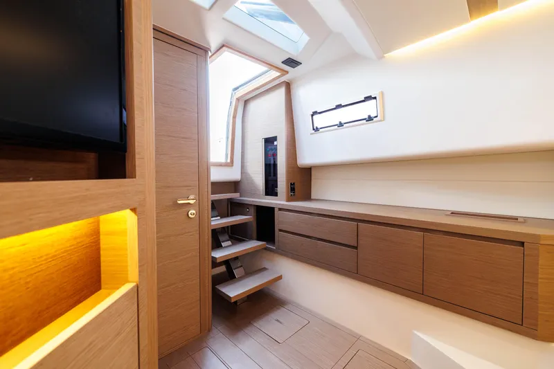 Slide: The Image of Pardo Yachts 43 2026 - 52