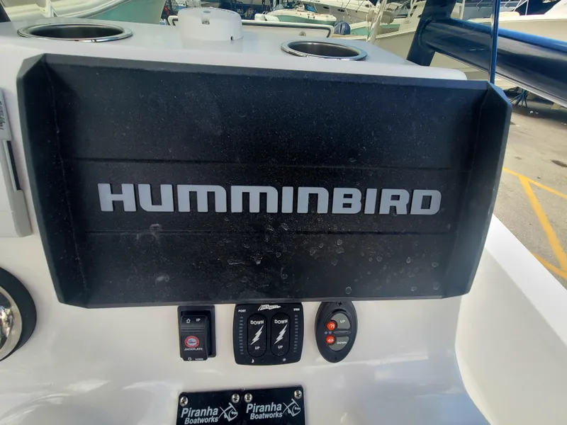 Slide: The Image of Control panel of Piranha Casador B2200 boat featuring Humminbird electronics, 2025 model. - 9