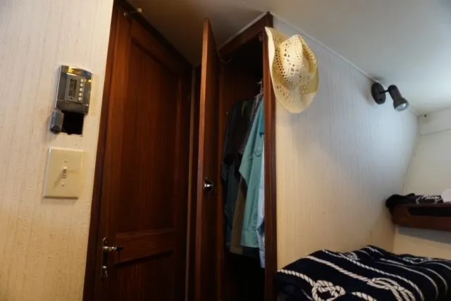 Slide: The Image of Hatteras 36 Convertible 1985 - 54