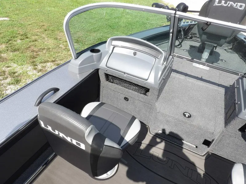 Slide: The Image of Interior of 2019 Lund 1975 Pro V Sport boat with seating and storage. - 34
