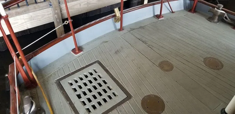 Slide: The Image of Tank Access also in Bronze - 15