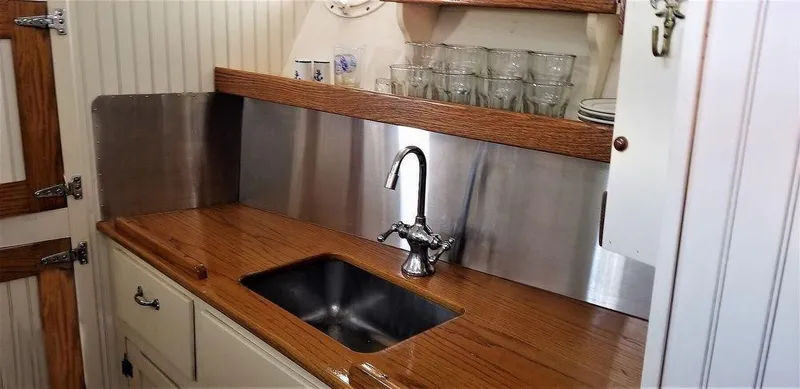 Slide: The Image of Elco Flat top 1928 - 54